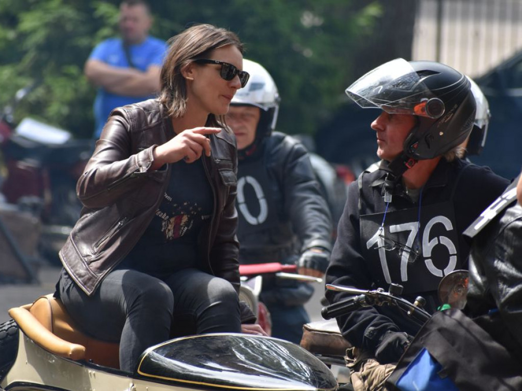 Motocyklowe spotkanie z historią w Wilczym Szańcu [ZDJĘCIA]