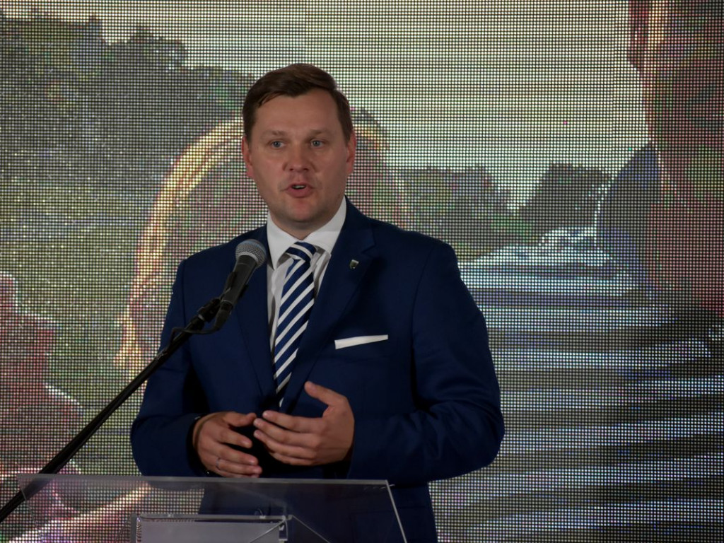 Inny poziom lokalnej polityki i samorządu. 