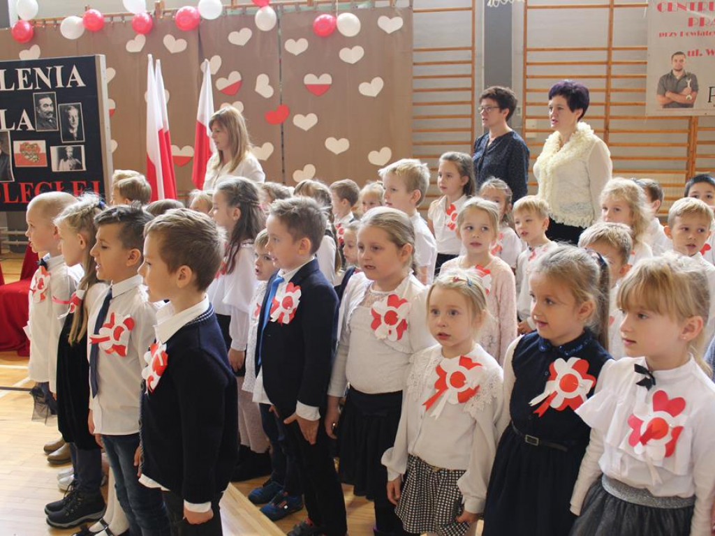 Pokolenia dla Niepodległej w Powiatowym Centrum Edukacyjnym [ZDJĘCIA]