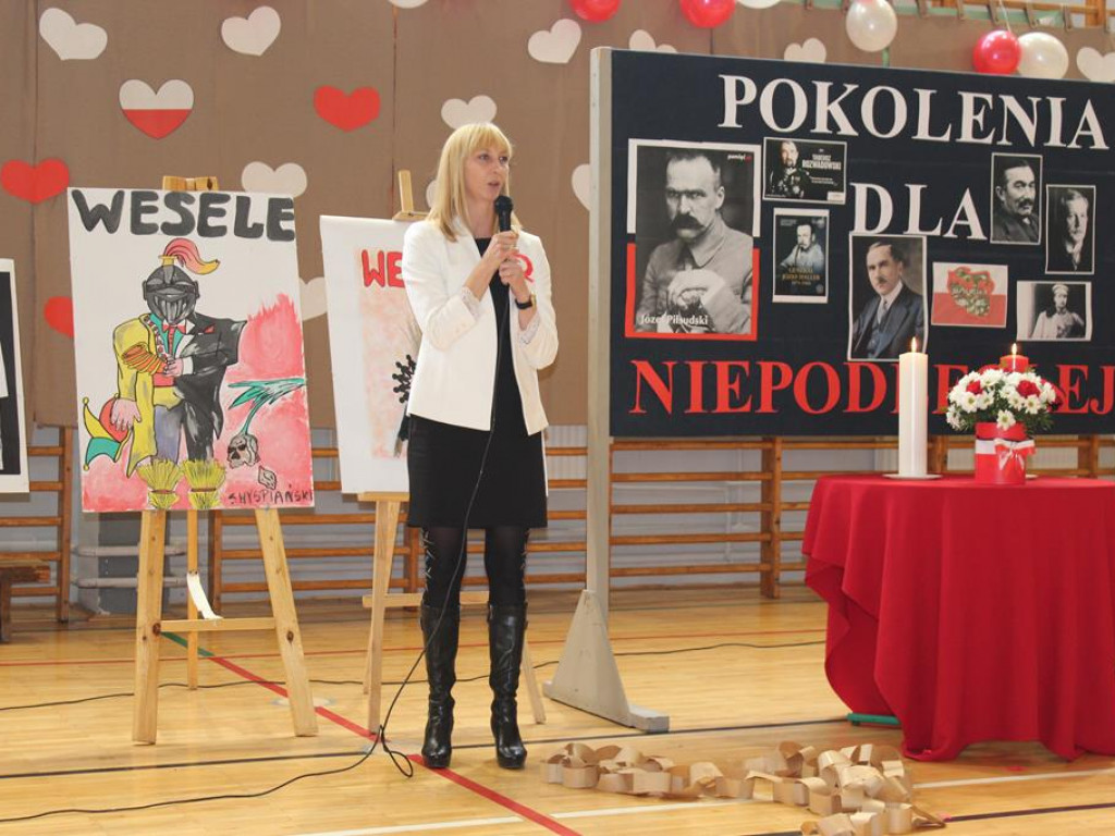 Pokolenia dla Niepodległej w Powiatowym Centrum Edukacyjnym [ZDJĘCIA]