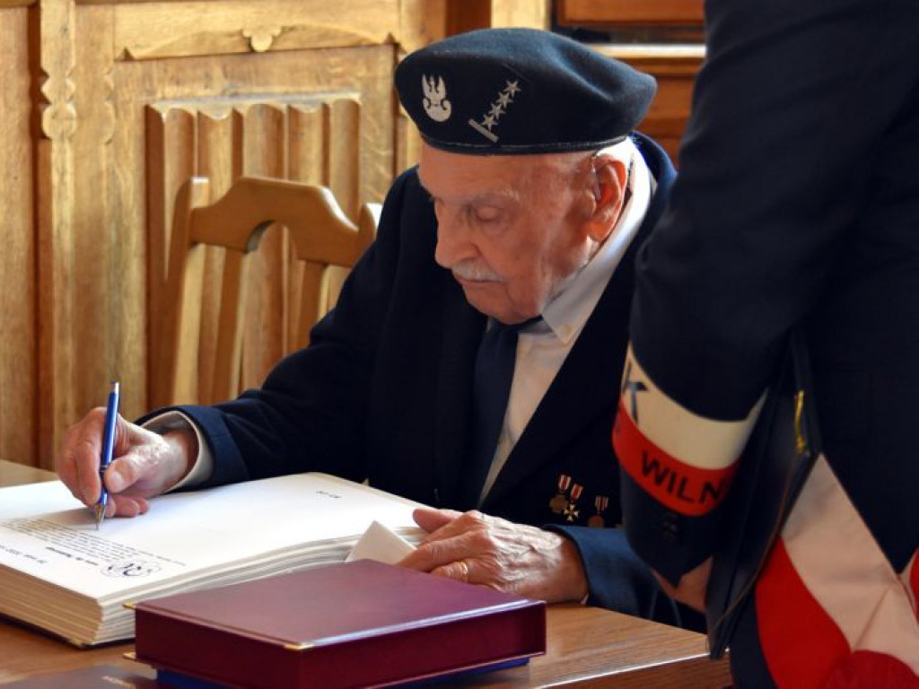 Niezłomny Adam Jaworski mianowany kapitanem [ZDJĘCIA]