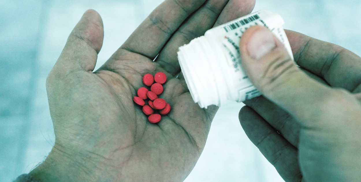 Lek stosowany przez tysiące osób znika z aptek! Stosowałeś go?