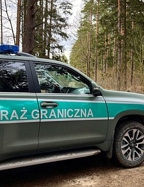 Straż graniczna ma nowe auta do patrolowania granicy z Rosją-217276