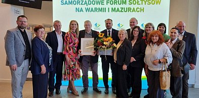 Sołtys z ponad 30-letnim stażem wyróżniony przez marszałka