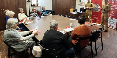 Ważne spotkanie strażaków z seniorami-226389