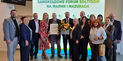 Sołtys z ponad 30-letnim stażem wyróżniony przez marszałka