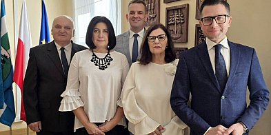 Zarząd powiatu cieszy się zaufaniem