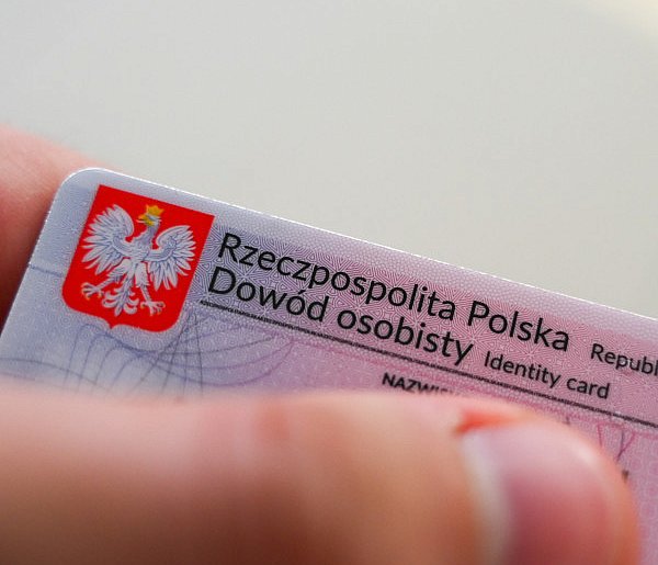 Nie musisz już biec do fotografa. Zdjęcie do dokumentów zrobisz w domu-226617