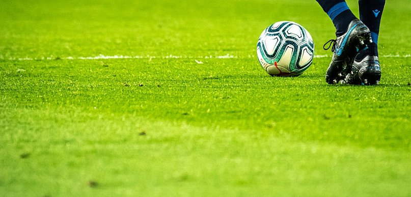 Dlaczego zakłady na piłkę nożną cieszą się tak dużą popularnością?