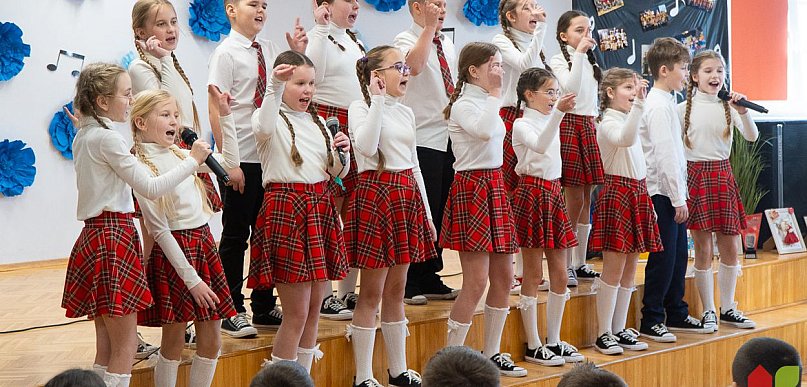 Zespół To-My z senatorskim wyróżnieniem