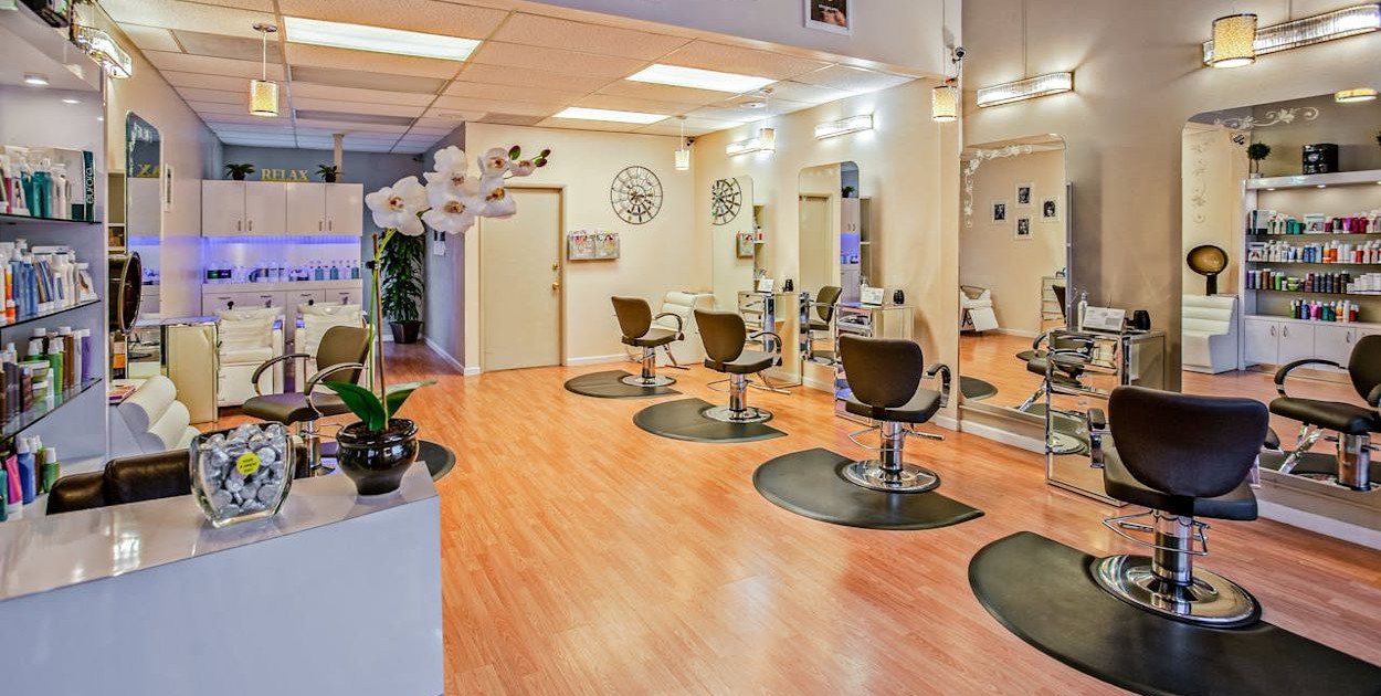 Jakie wyposażenie wybrać do salonu kosmetycznego?