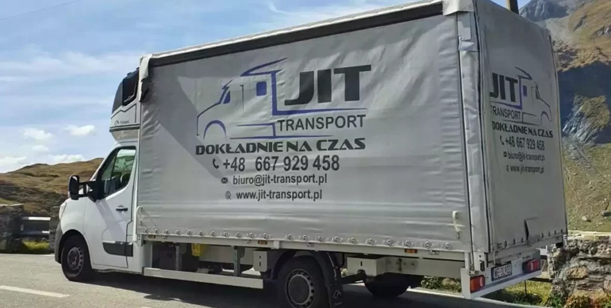 Transport krajowy i międzynarodowy w praktyce — kiedy warto skorzystać z pomocy sp